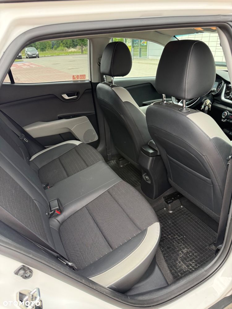 Kia Stonic 1.0 T-GDI L - 19