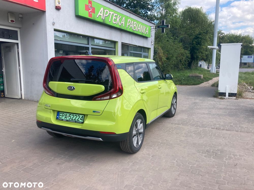 Kia Soul e-Soul 39kWh L - 8