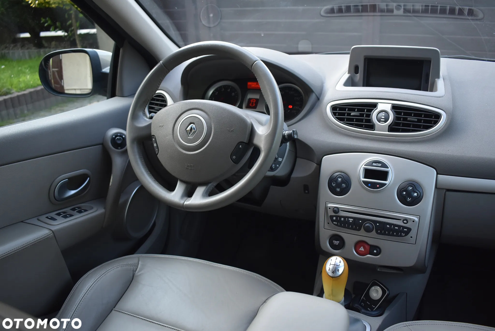 Renault Clio 1.2 TCE Expression - 19