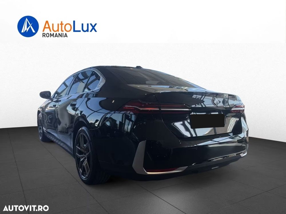 BMW Seria 5 520d Aut. - 4