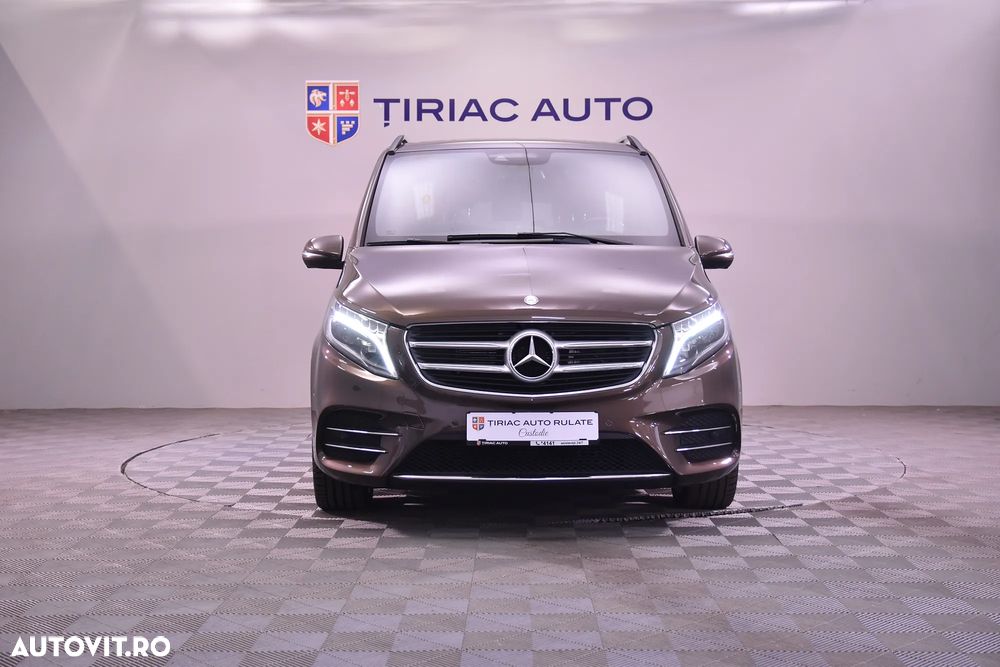 Mercedes-Benz V - 8