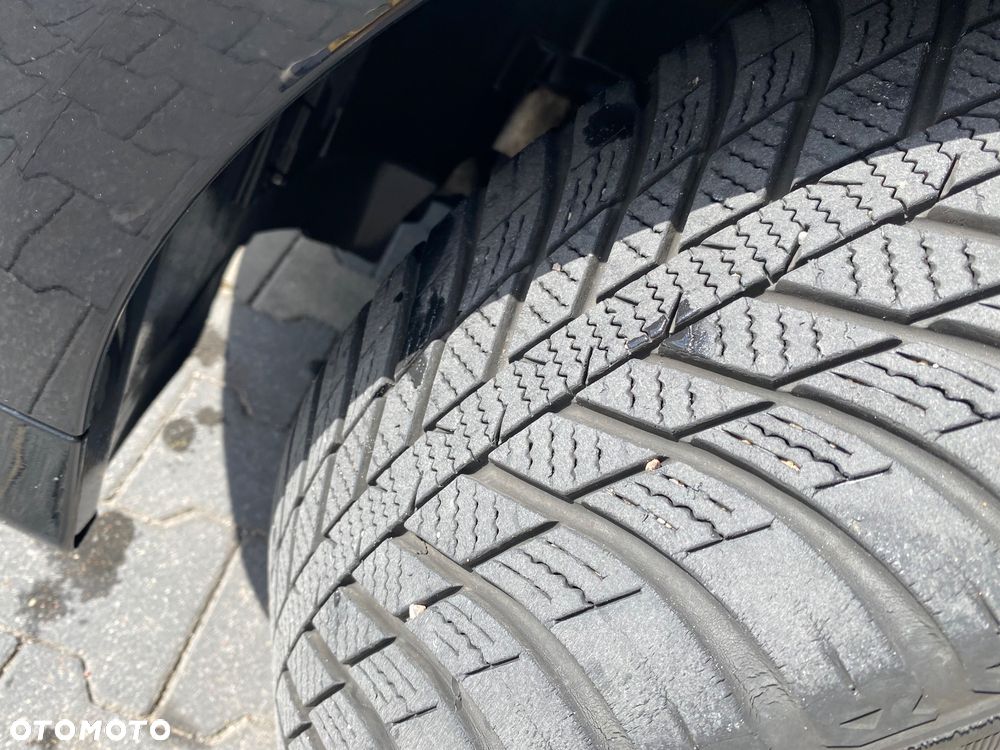 BMW Seria 3 318d - 10