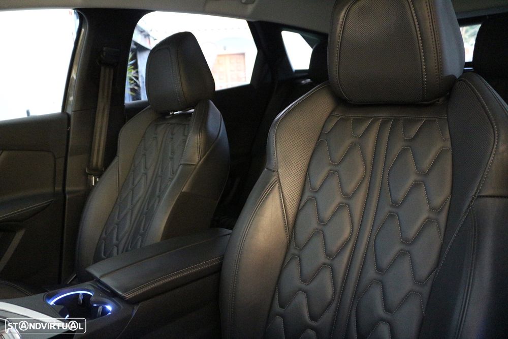 Peugeot 3008 1.6 Hybrid Allure Pack e-EAT8 - 40