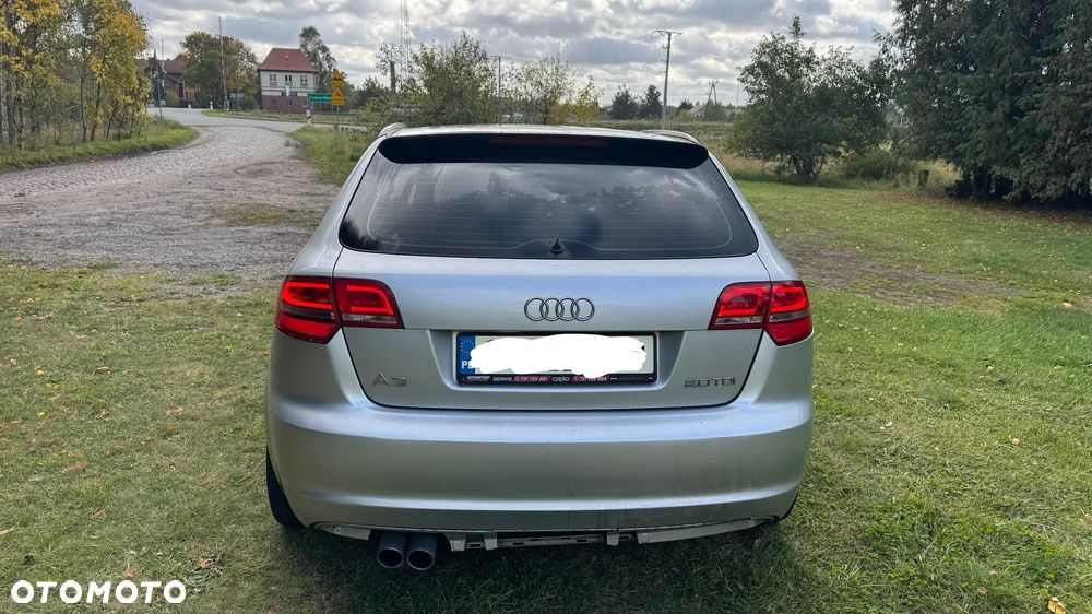 Audi A3 Sportback 2.0 TDI DSG Ambition - 4