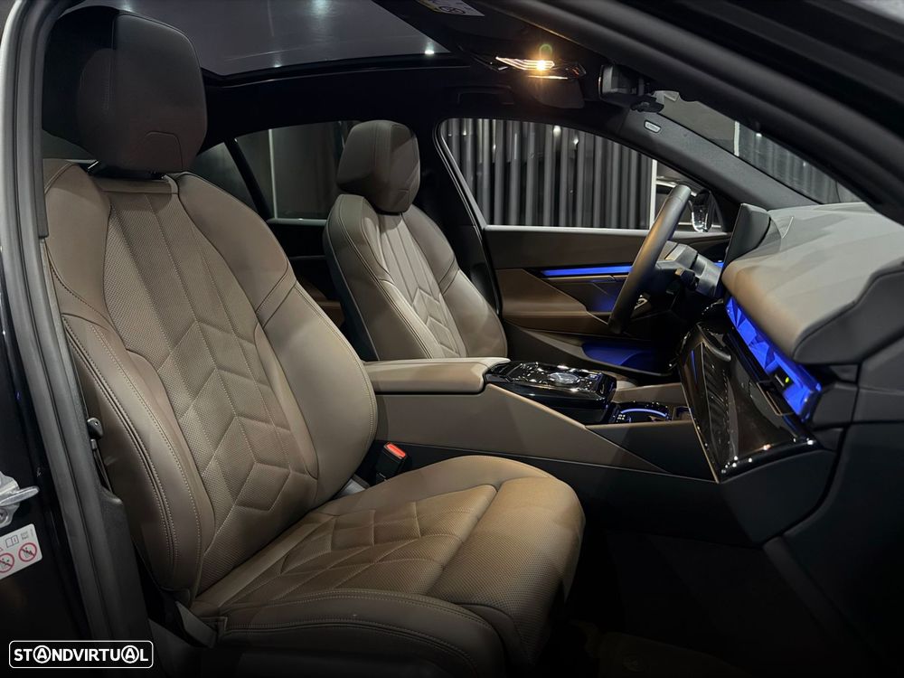 BMW i5 eDrive40 Pack Desportivo M - 45