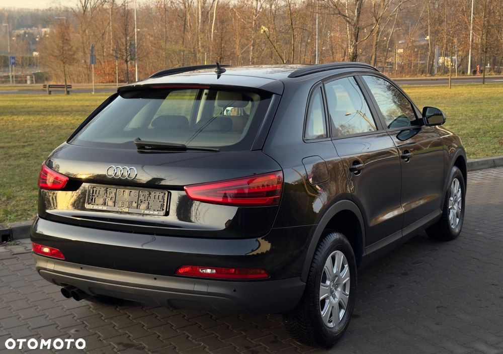 Audi Q3 2.0 TDI Edycja Specjalna - 4