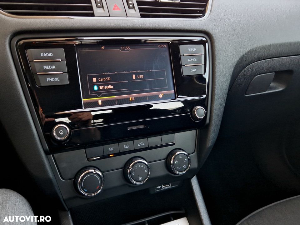 Skoda Octavia - 23