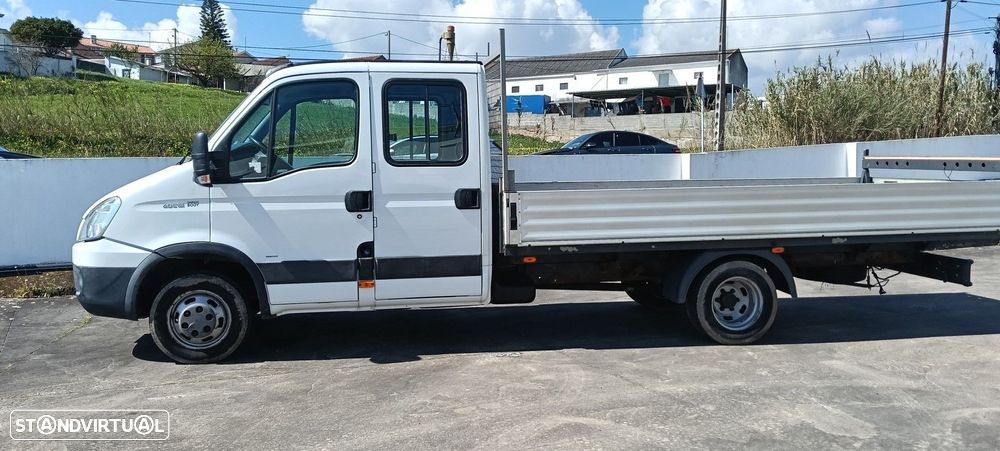 Iveco Daily Chasis Cabina Cabina dupla - 5