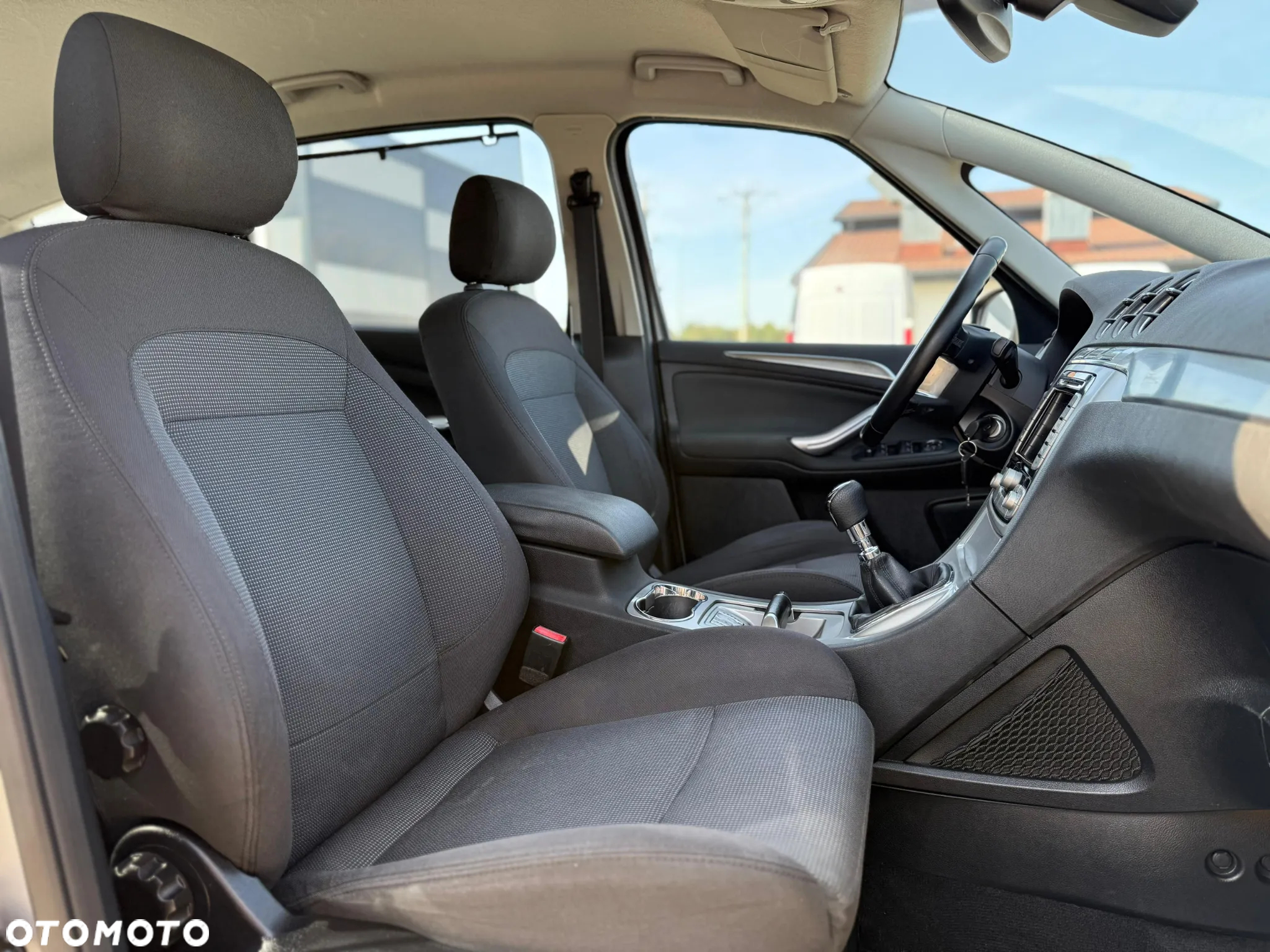 Ford S-Max 2.0 TDCi DPF Titanium - 16