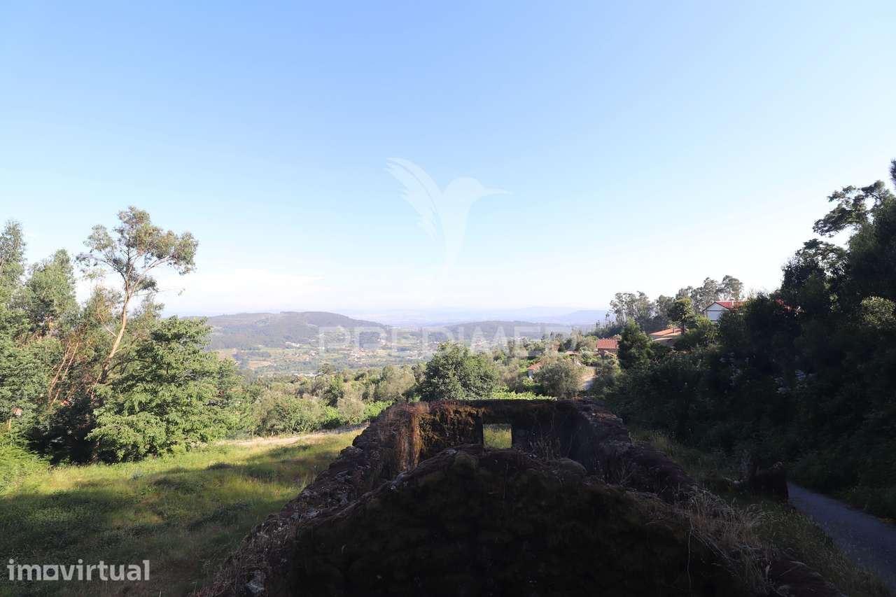 Terreno para Construção com Artigo Rústico em Vila Verde - Grande imagem: 5/23