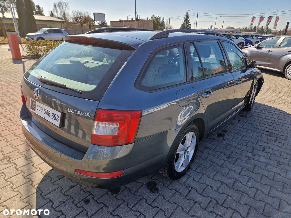 Skoda Octavia 1.6 TDI Ambition - 2