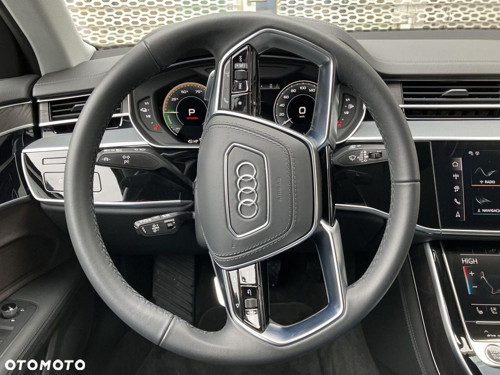 Audi A8 - 13