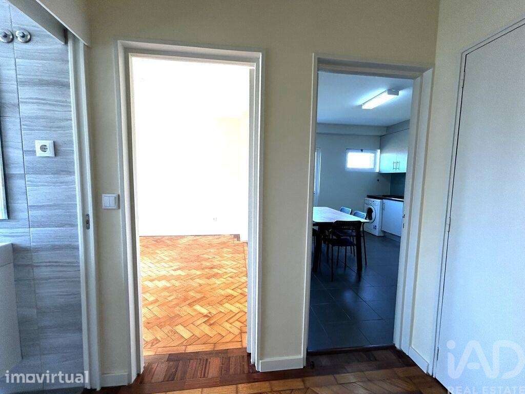 Apartamento T2 em Ramalde de 92,00 m2 - Grande imagem: 3/26