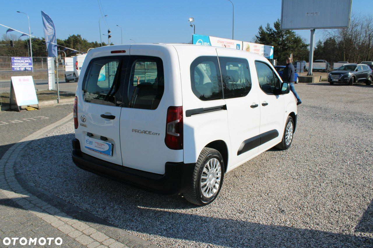 Toyota Proace City - 6