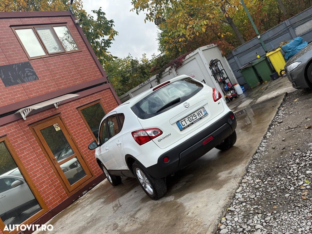 Nissan Qashqai 1.5 DCI TEKNA - 33