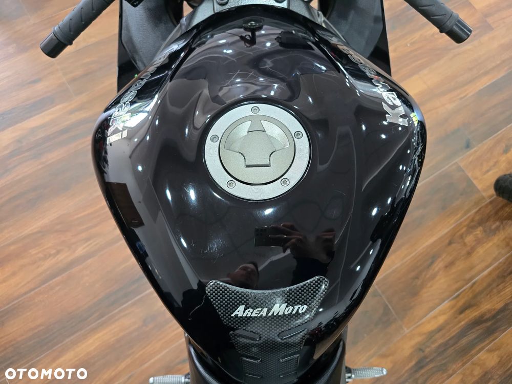 Kawasaki Ninja - 23