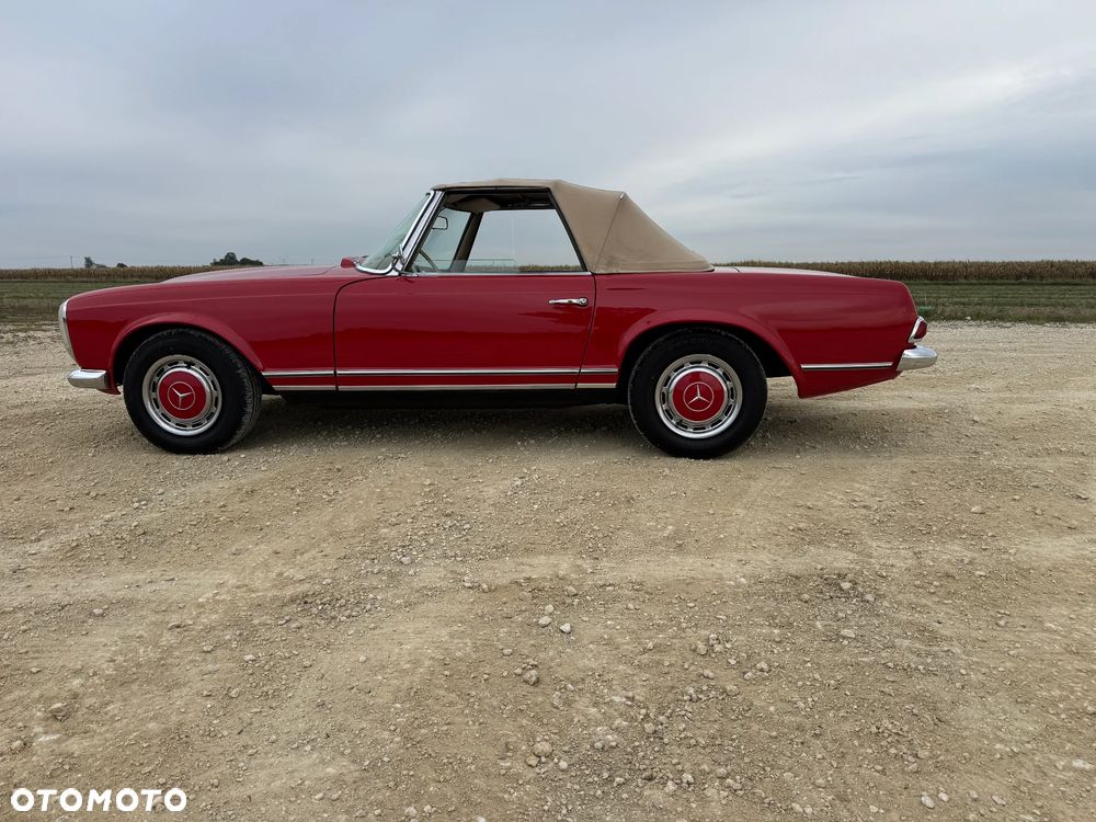 Mercedes-Benz SL - 10