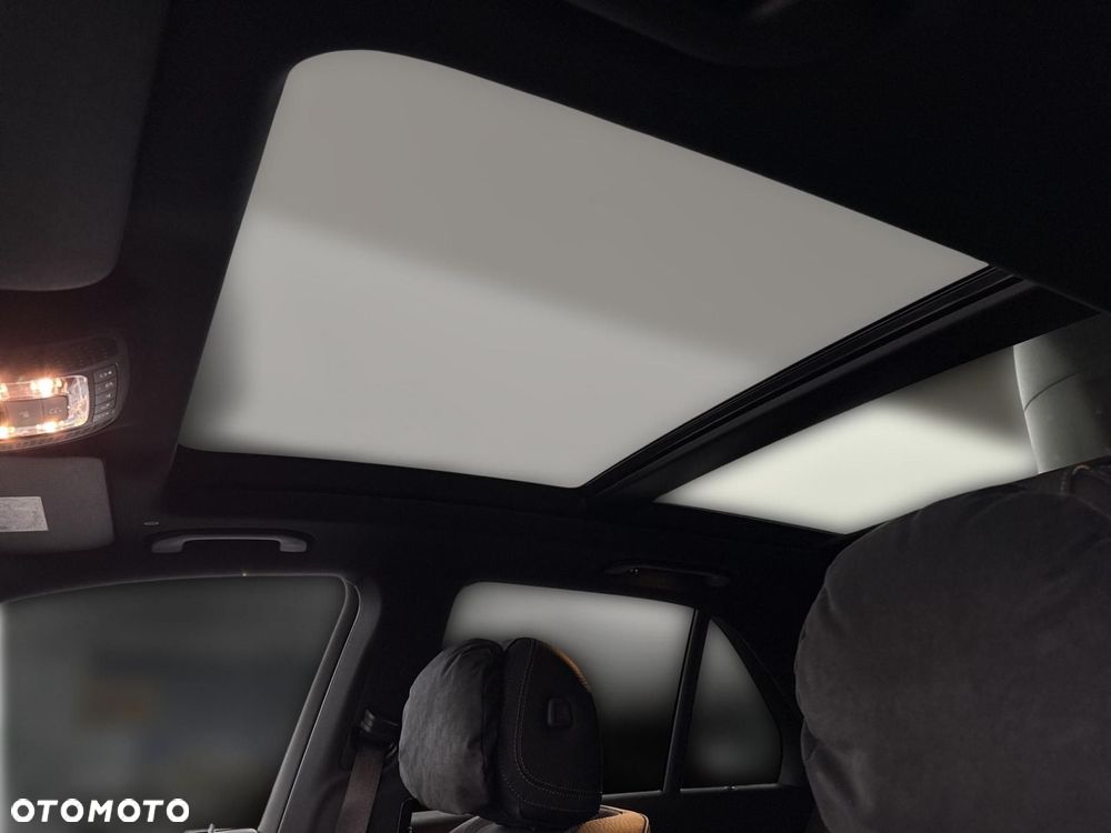 Mercedes-Benz GLE - 12