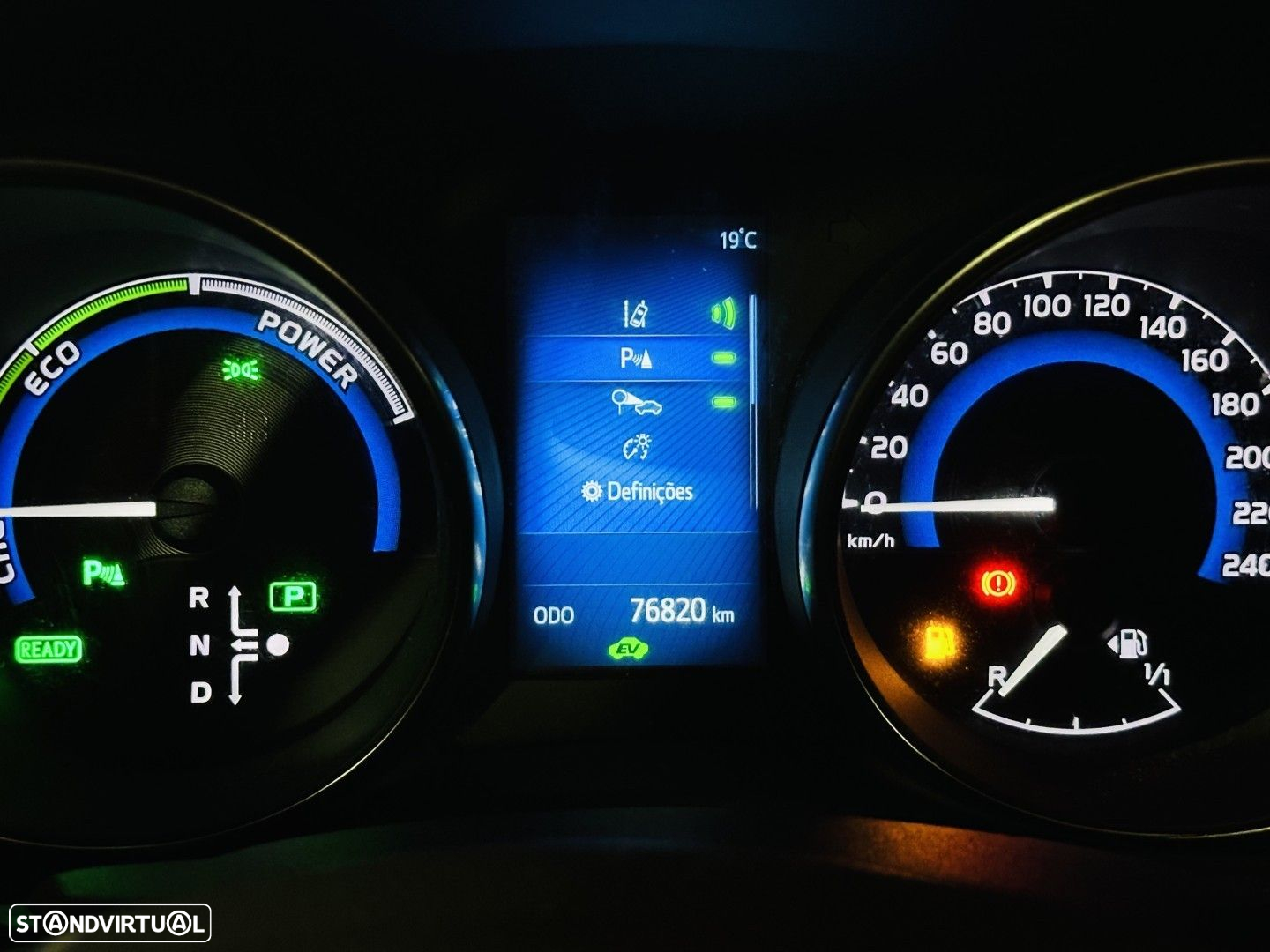Toyota Auris Touring Sports 1.8 HSD Comfort +P.Sport+Navi - 33