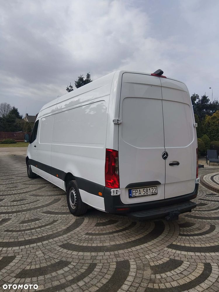 Mercedes-Benz SPRINTER - 6
