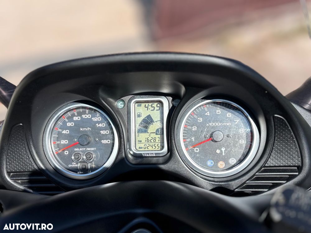 Yamaha XP 500 T-Max - 11