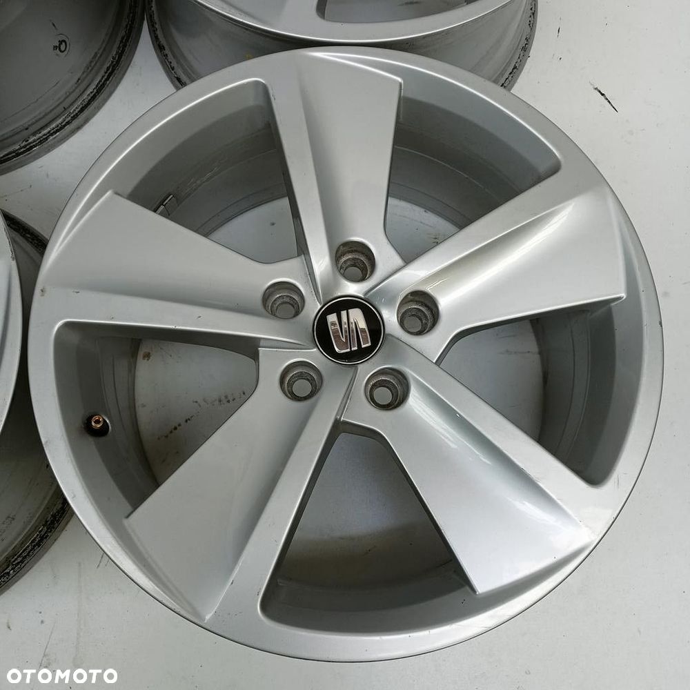 Alufelgi 5x112 17 Seat Leon 5F0601025 4szt (F596) - 4
