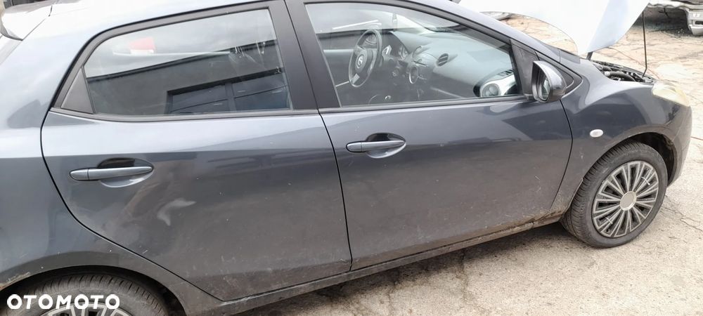 Silnik mazda 2 kompletny 1,3 16V  08r - 13