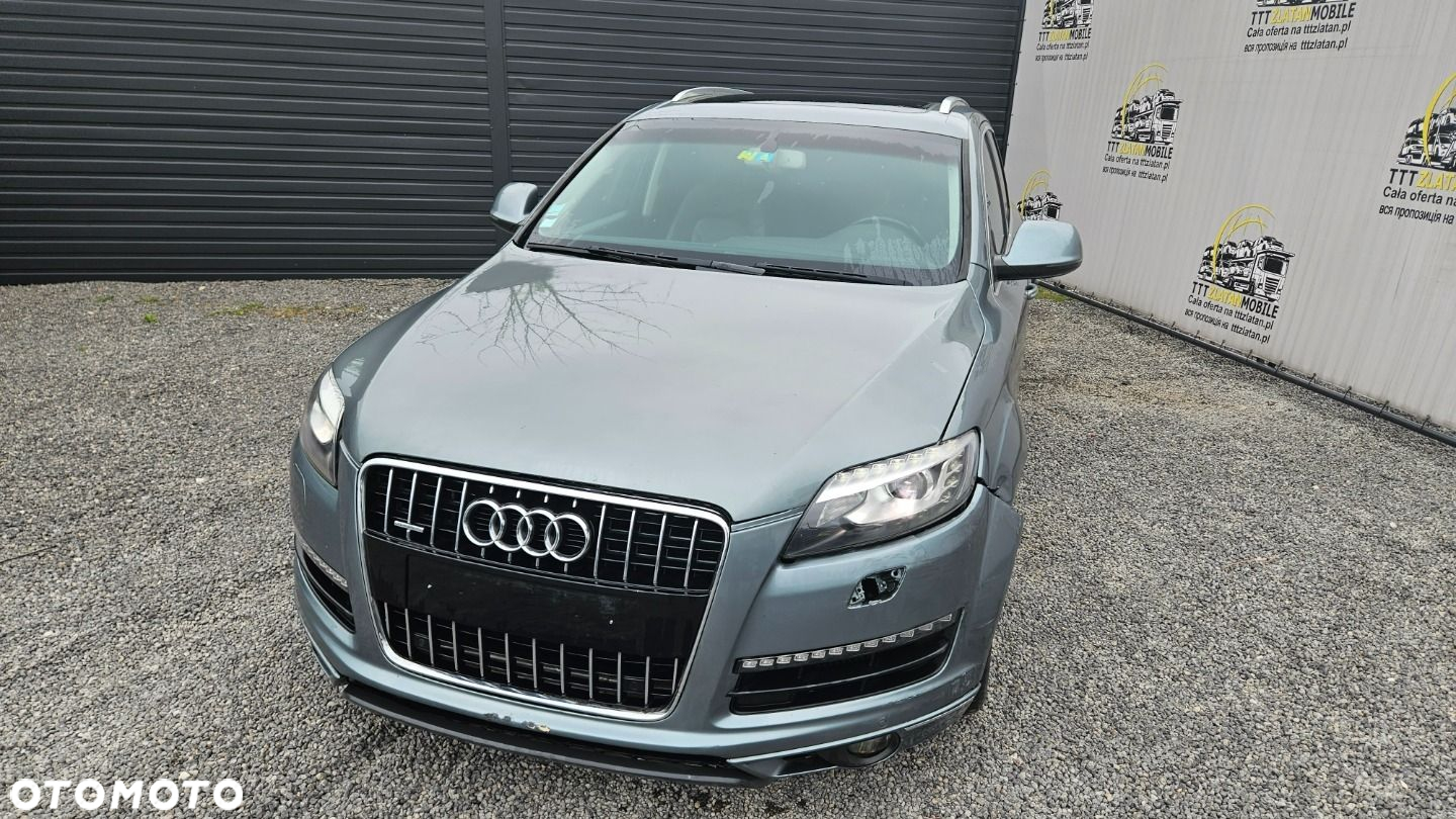 Audi Q7 - 7