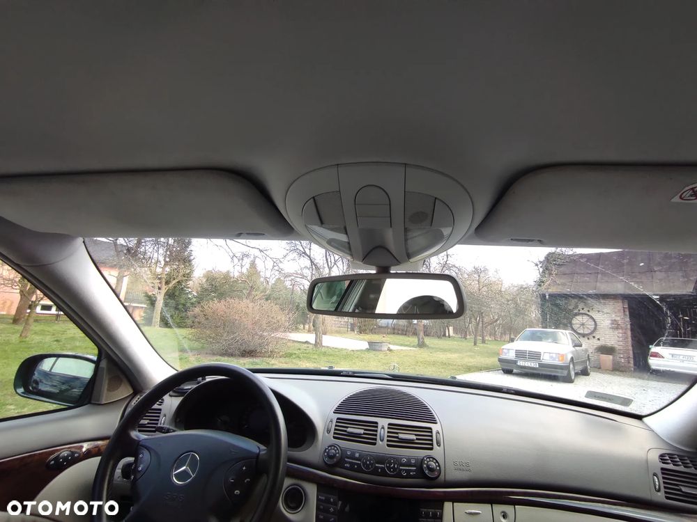 Mercedes-Benz Klasa E - 25