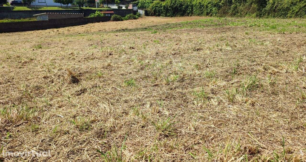 Terreno em Atães, Vila Verde - Grande imagem: 5/8