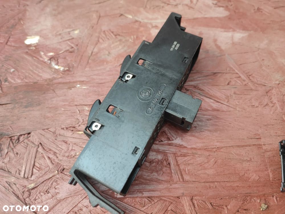 BMW E46 COUPE / COMPACT ORYGINALNE PRZEŁĄCZNIKI STEROWANIA SZYBAMI POD 4xELEKTRYCZNE SZYBY 2 UCHYLNE  EUROPA O NR. 61 31 6 902 175 / 61 31 8 381 509 OEM W BARDZO DOBRYM STANIE - 10