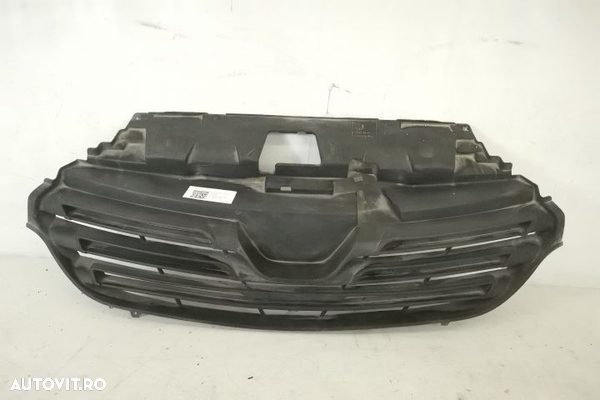 Grila Centrala Radiator Originala In Stare Buna Renault Trafic 3 2014