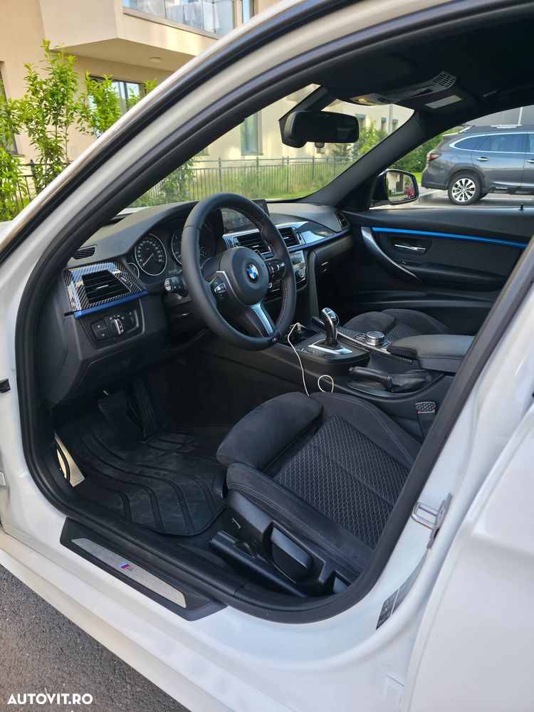 BMW Seria 3 320d xDrive AT M Sport - 13