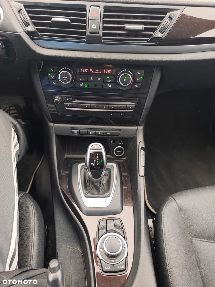 BMW X1 xDrive20d xLine - 19