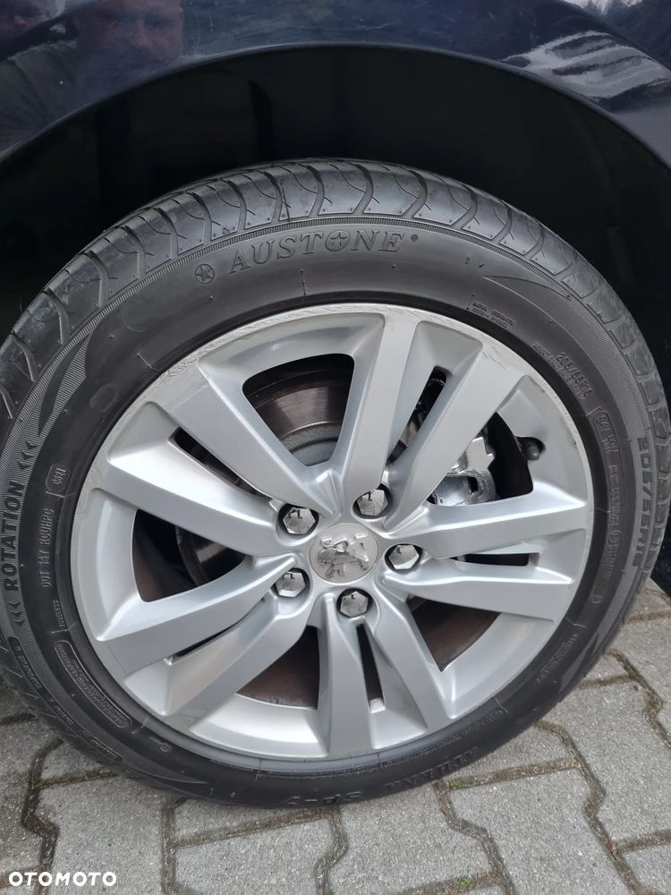 Peugeot 308 1.6 BlueHDi Allure S&S - 29