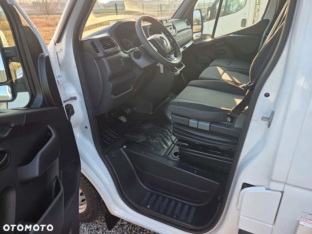 Renault Master - 11
