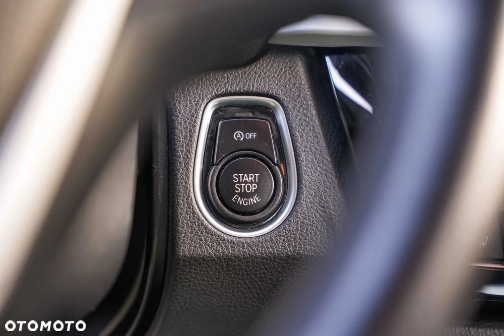 BMW Seria 4 420i xDrive - 33