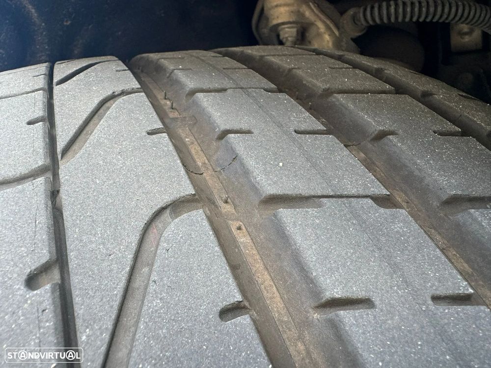 Porsche Cayenne Turbo - 30