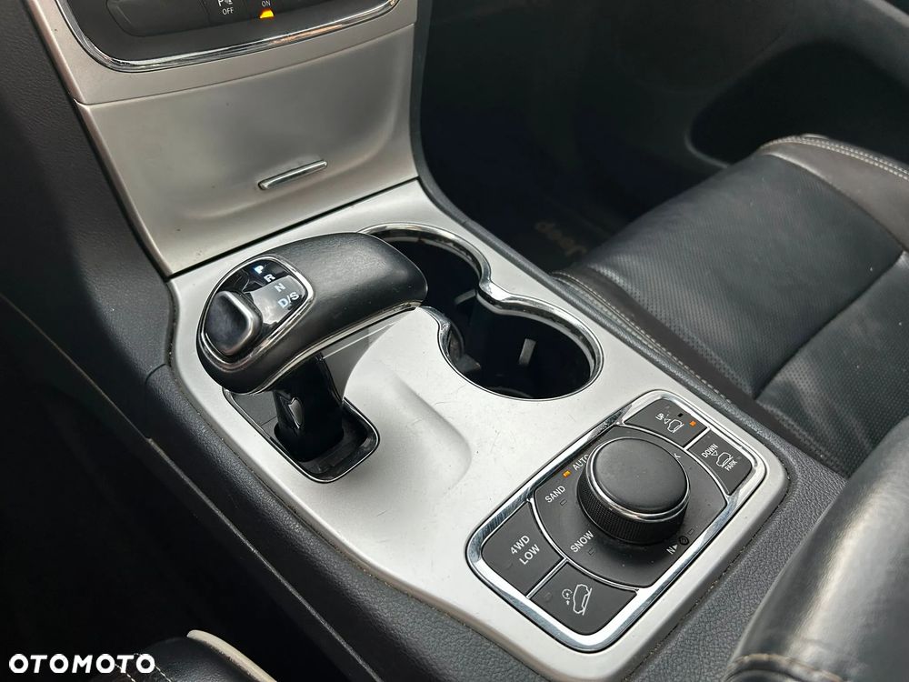 Jeep Grand Cherokee 3.6 V6 Overland - 25