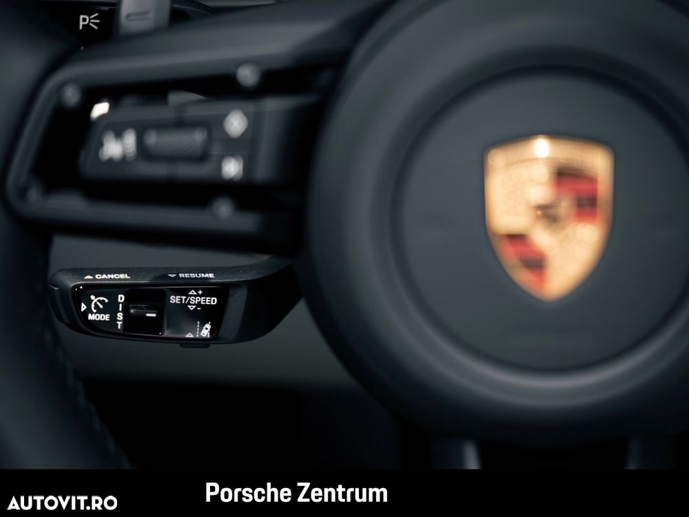 Porsche 911 - 12