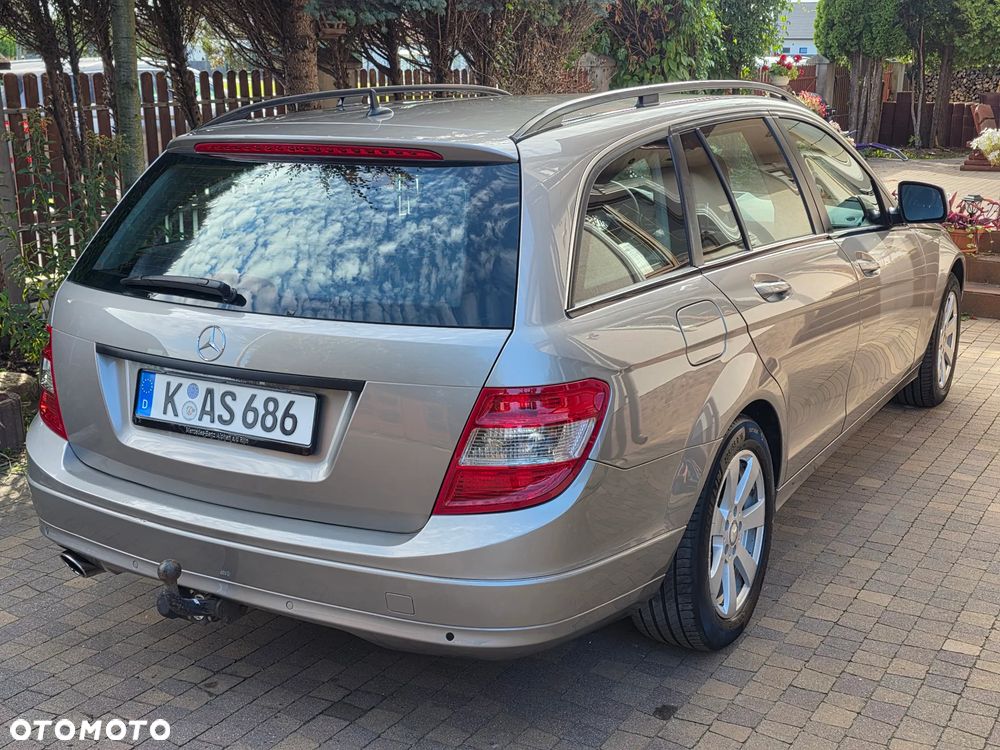 Mercedes-Benz Klasa C 200 (BlueEFFICIENCY) 7G-TRONIC Elegance - 12