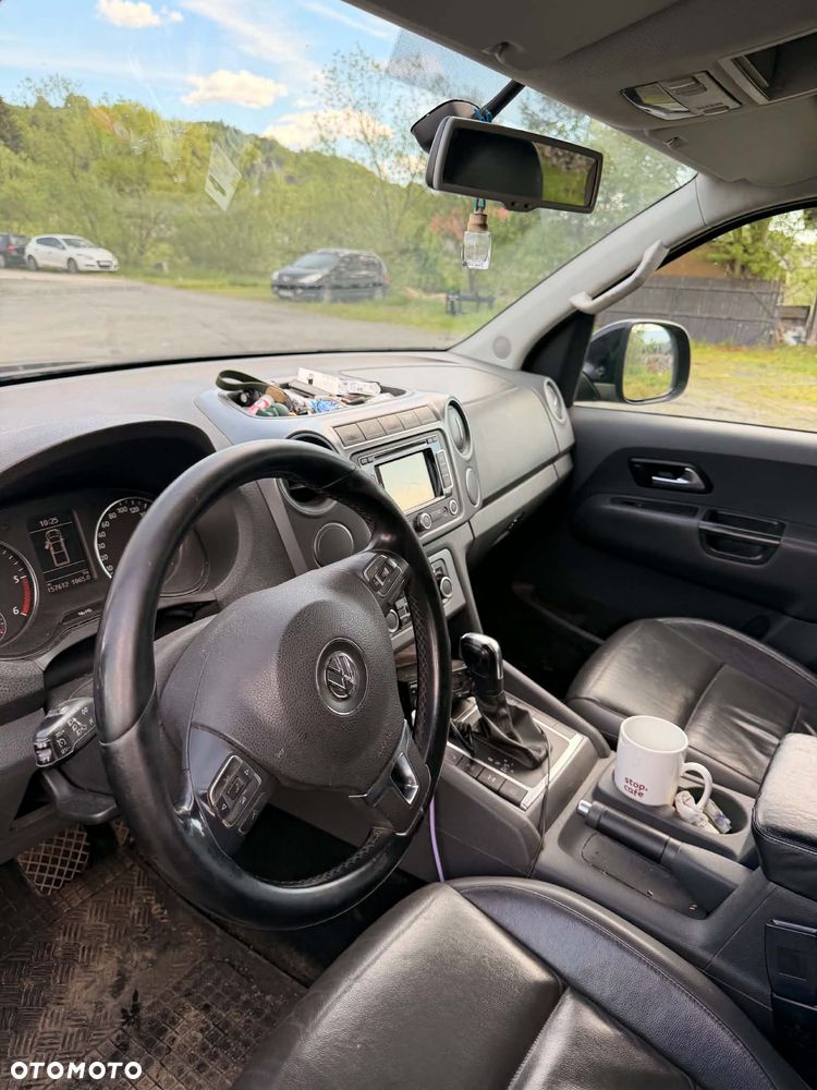 Volkswagen AMAROK - 8