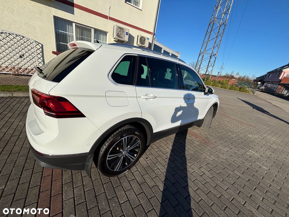 Volkswagen Tiguan 2.0 TDI SCR 4MOTION DSG Comfortline - 5