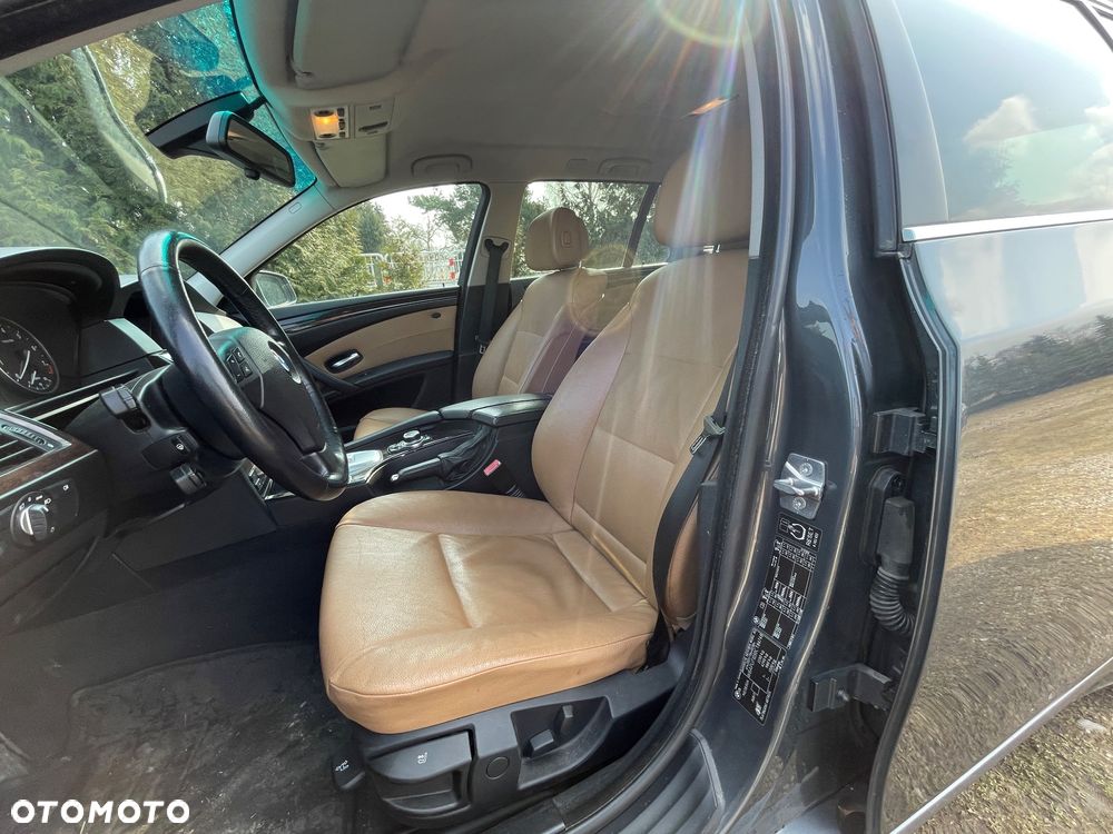 BMW Seria 5 525i Edition Exclusive - 10