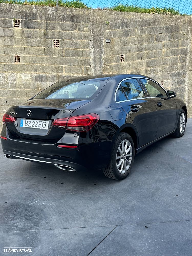 Mercedes-Benz A 250 Limousine e 8G-DCT Progressive - 3