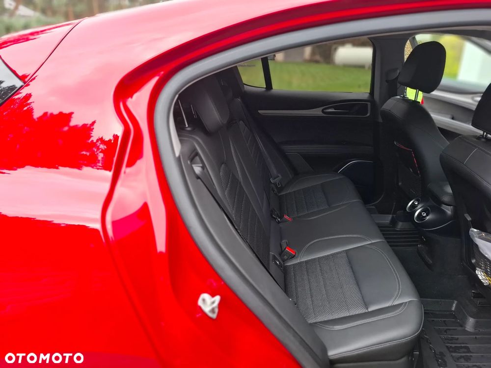 Alfa Romeo Stelvio 2.0 Turbo Sprint Q4 - 10