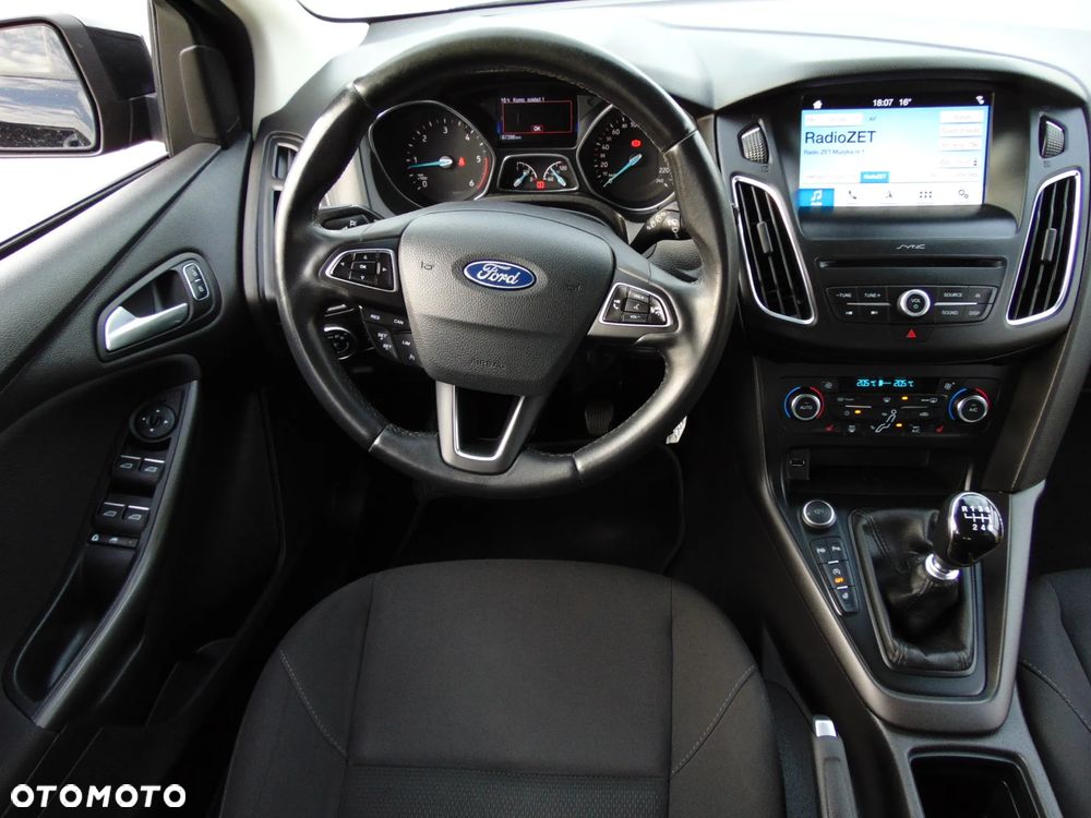 Ford Focus - 7