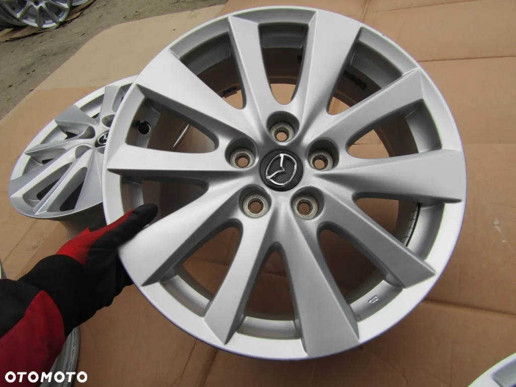 4x Felgi 17 Mazda 3 5 6 CX-3 CX-5 CX-7 MX-5 7j 5x114,3 ET50 / oryginał - 17