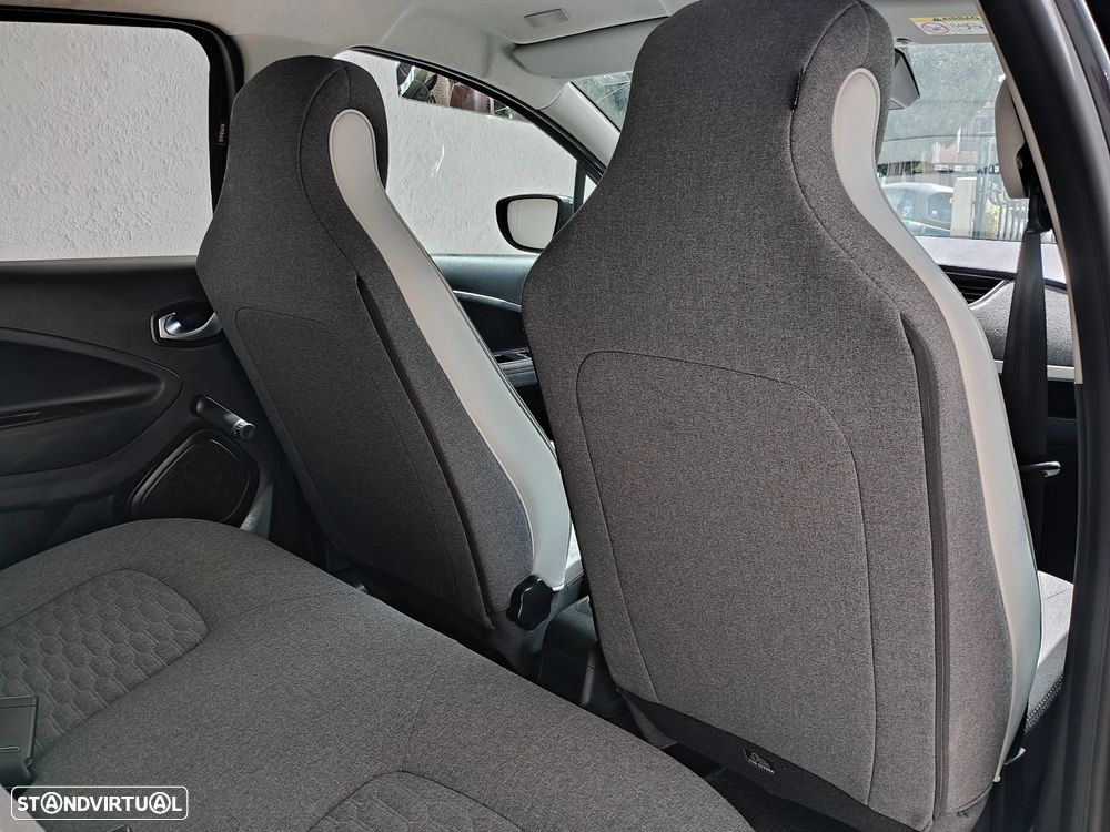 Renault Zoe - 32