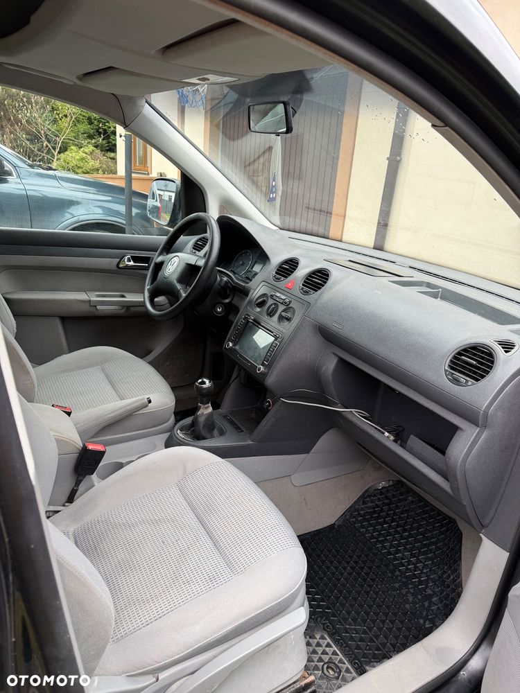 Volkswagen Caddy - 14